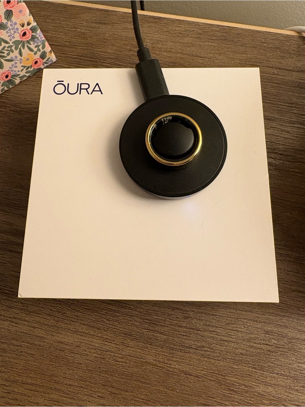 Oura Ring Gen 3 with Charging Dock - Gold